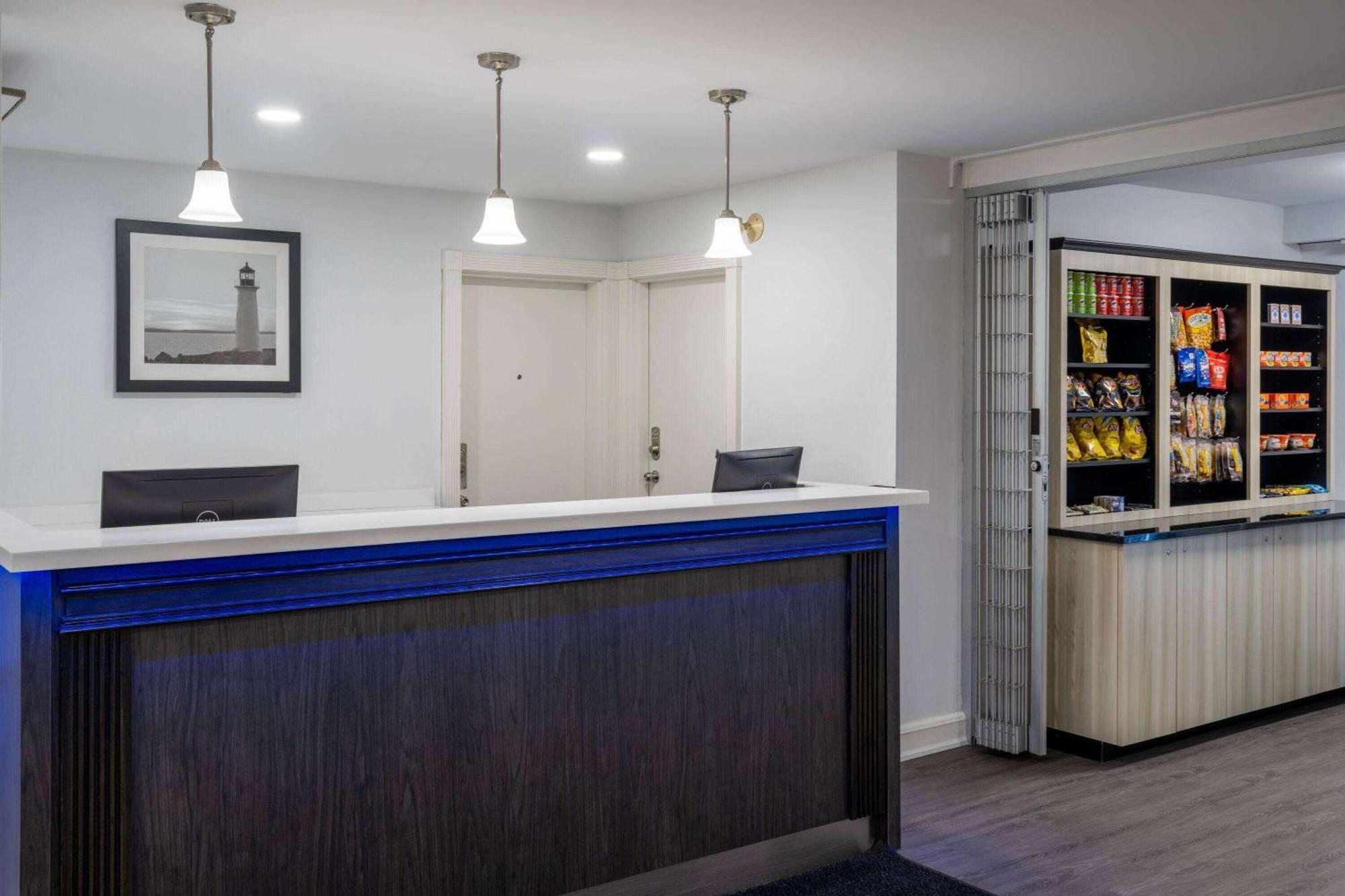 Travelodge Suites By Wyndham Saint John Εξωτερικό φωτογραφία