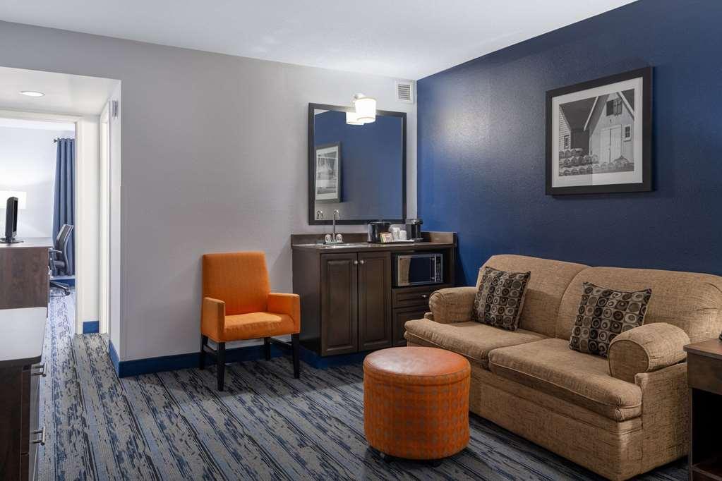 Travelodge Suites By Wyndham Saint John Δωμάτιο φωτογραφία